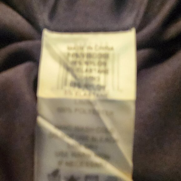 Vince Camuto Black Dress. NWT. Size 6 - Picture 12 of 12